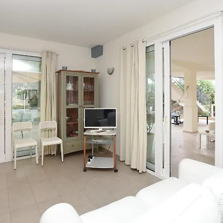 Gorgeous In With Kitchen Vakantiehuis *